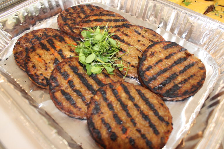 When Concession Style Food Meets First-Class Catering: Why Sonny’s Landing Is Rochester’s Best Value Choice for catering
